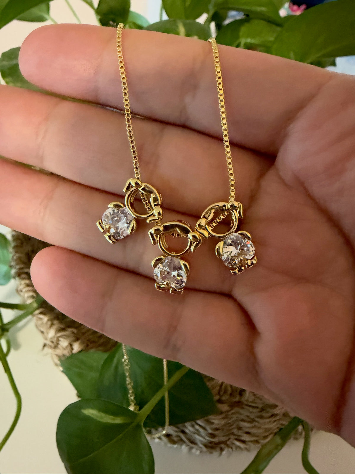 3 Golden Heart Girls